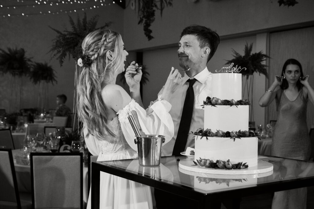 Sesja ślubna, romantyczne zdjęcia, Blizej Studio, fotografia ślubna, eleganckie fotografie.